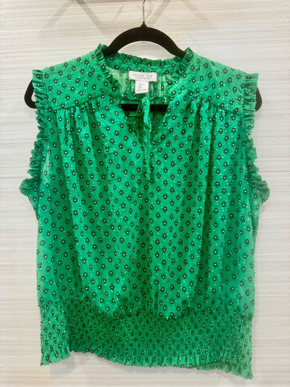 Rachel Zoe Emerald Green Ruffle Trim Sleeveless Blouse size L